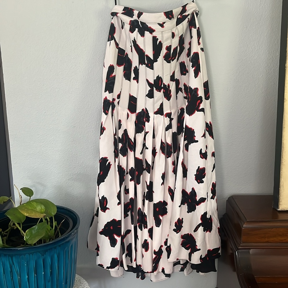 Proenza Schouler Pleated printed crepe skirt, size 6